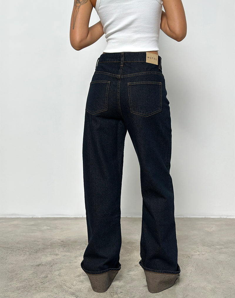 Afbeelding van Mid Rise Turn Up Straight Jeans in Indigo