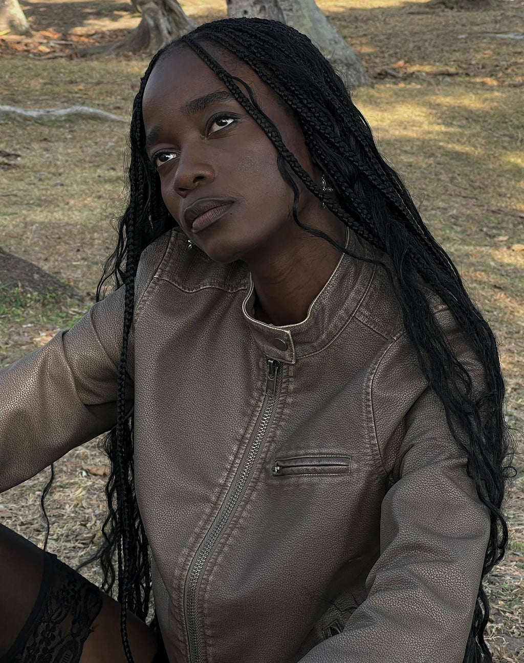 Mildred Distressed Bikerjas in PU Olive