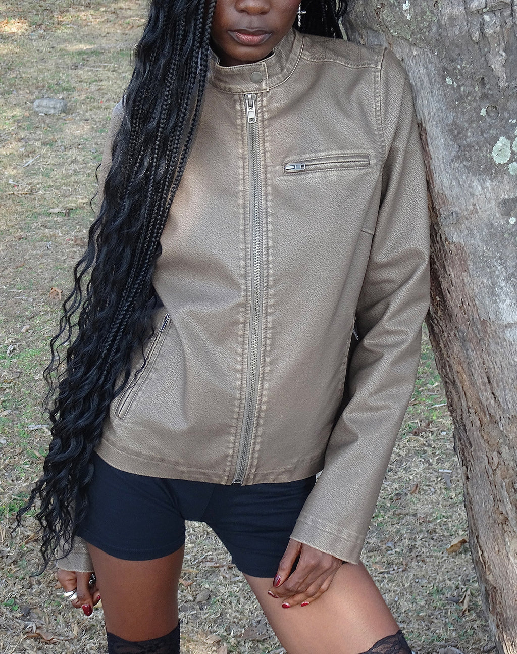 Mildred Distressed Bikerjas in PU Olive