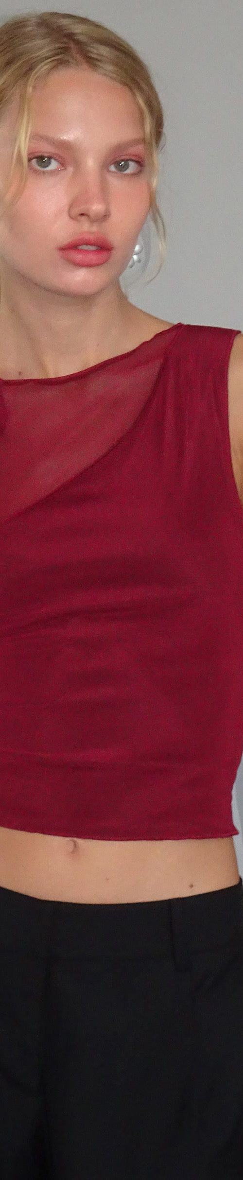 Afbeelding van Moni vest in mesh Maroon