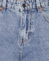 Lichtgewassen denim