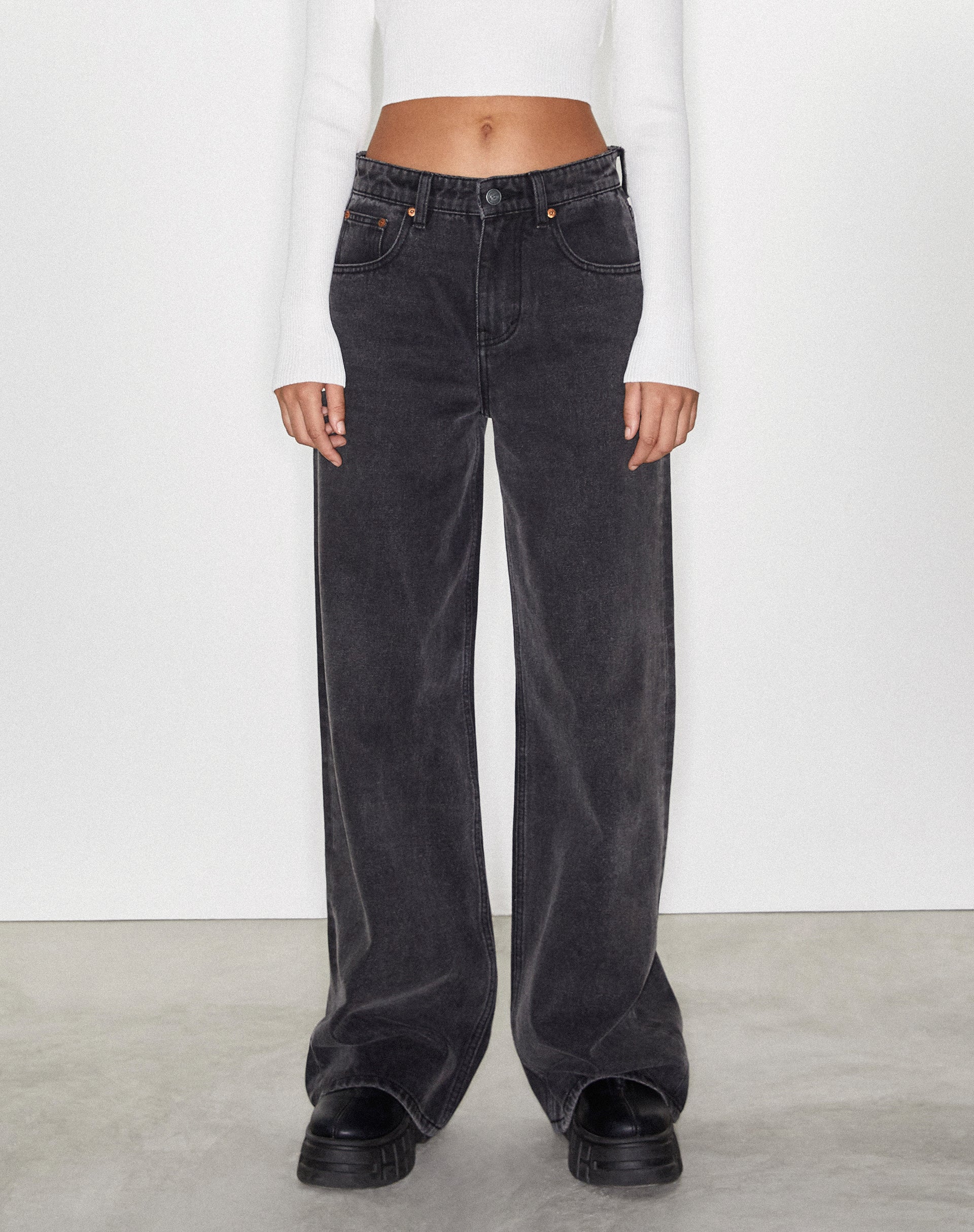 Afbeelding van Extra Wide Jean in Black Wash