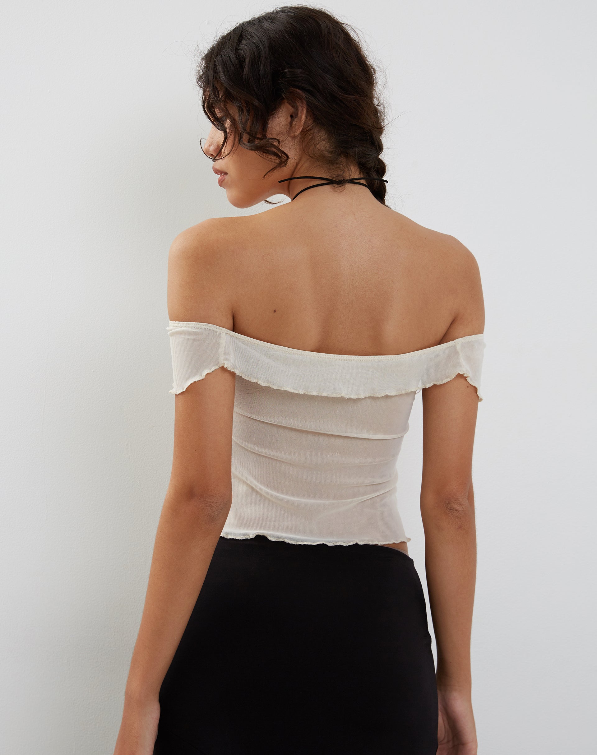 Afbeelding van Nabil Bardot Top in Mesh Crème