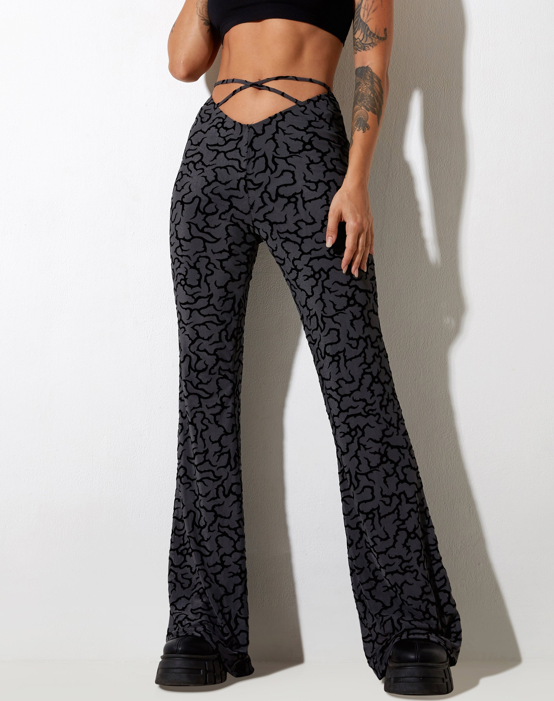 Afbeelding van Nancha Flare Broek in Tribal Flock