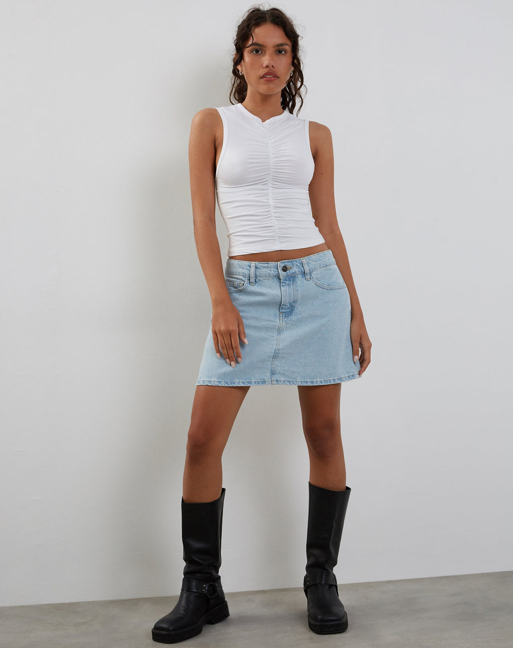 Naoko Top met Ruches in Wit