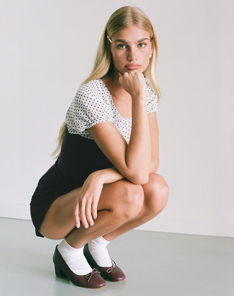 Afbeelding van Naria Top in Chiffon Wit Basic Polka Zwart