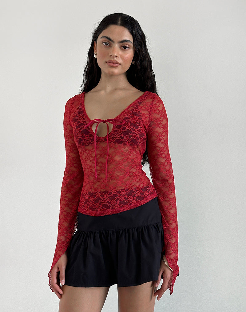 Natasha Top met Bandje Voorkant in Mari Kant Rood