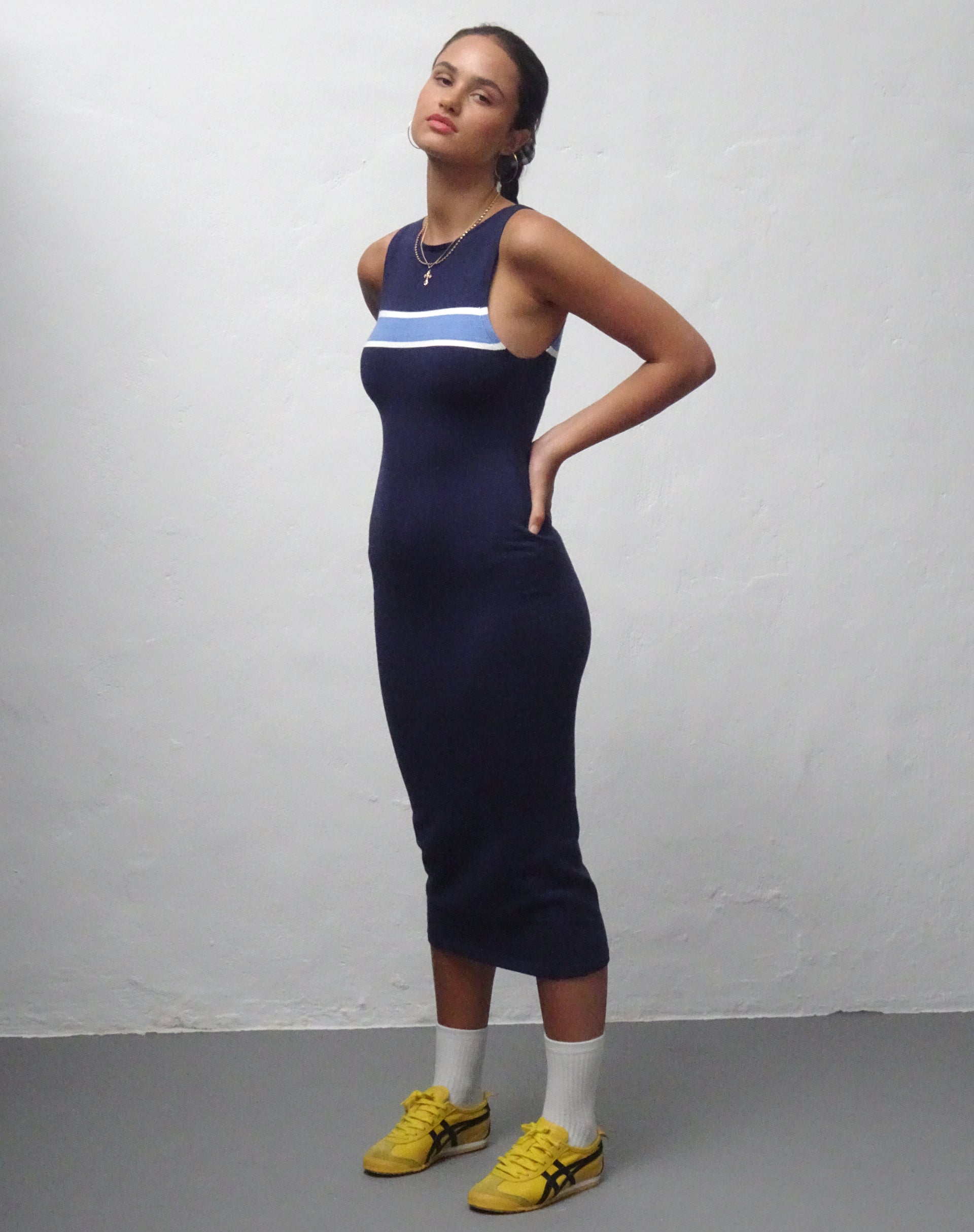 Afbeelding van Navala Midi Dress in Dark Navy