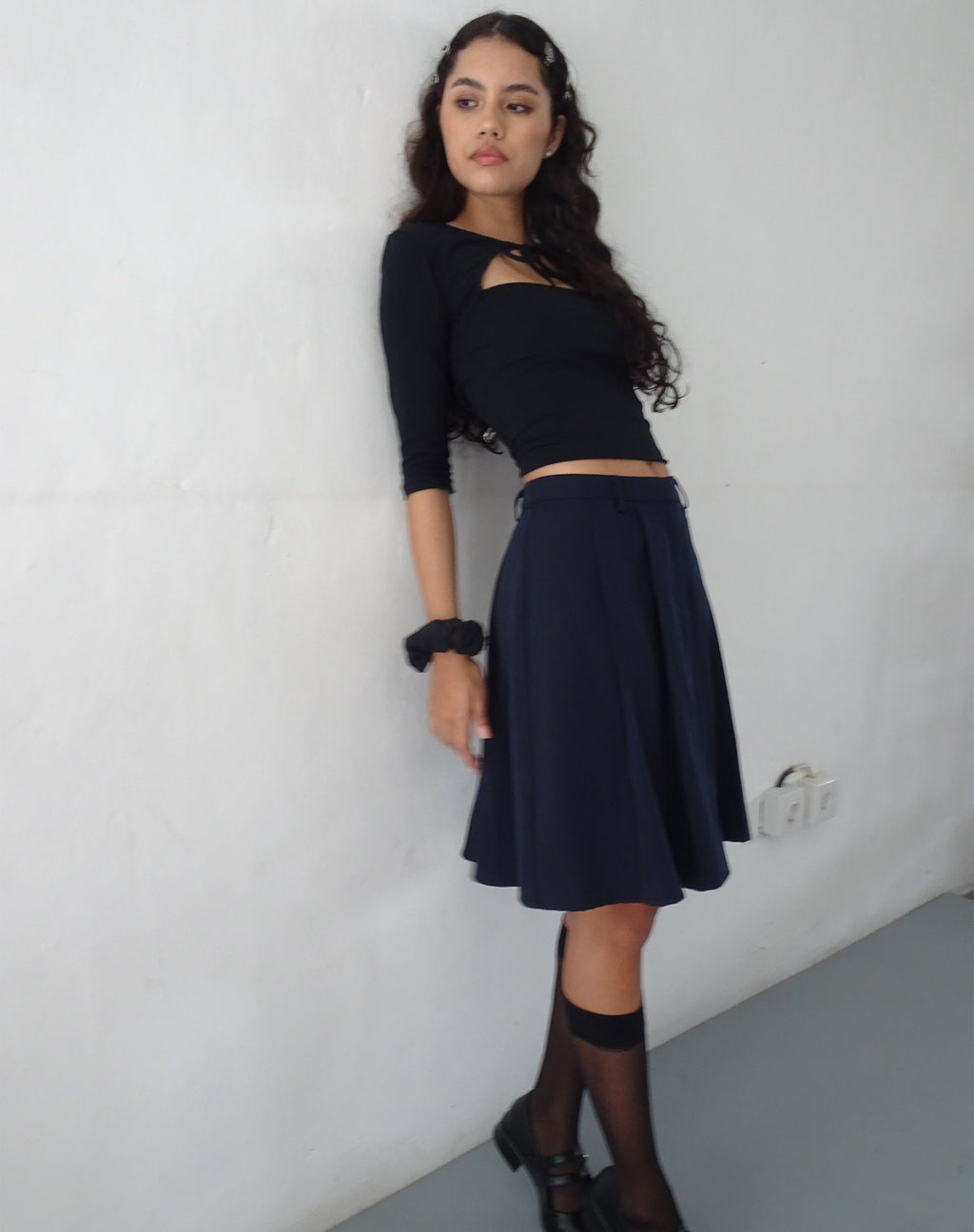 Colette Geplooide Knielange Rok in Navy
