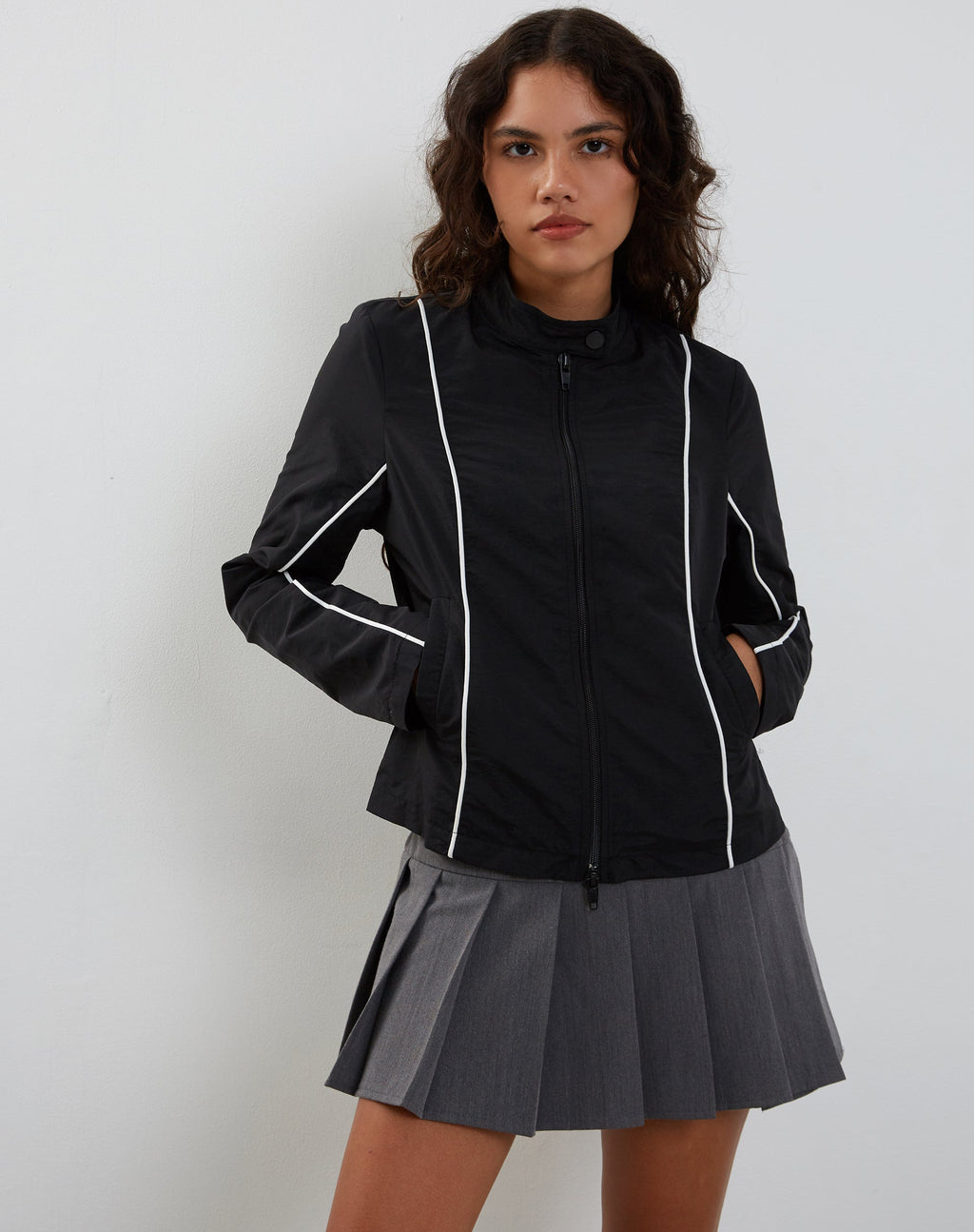 Nila Zip Up Bikerjas in zwart nylon