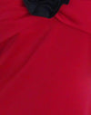 Rood met zwarte rozet