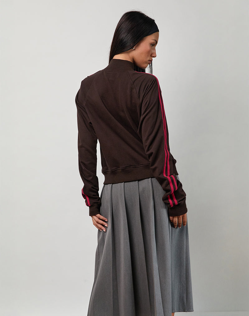 Afbeelding van Niskala Jacket in Bitter Chocolate met Adrenaline Red Binding en Borduring