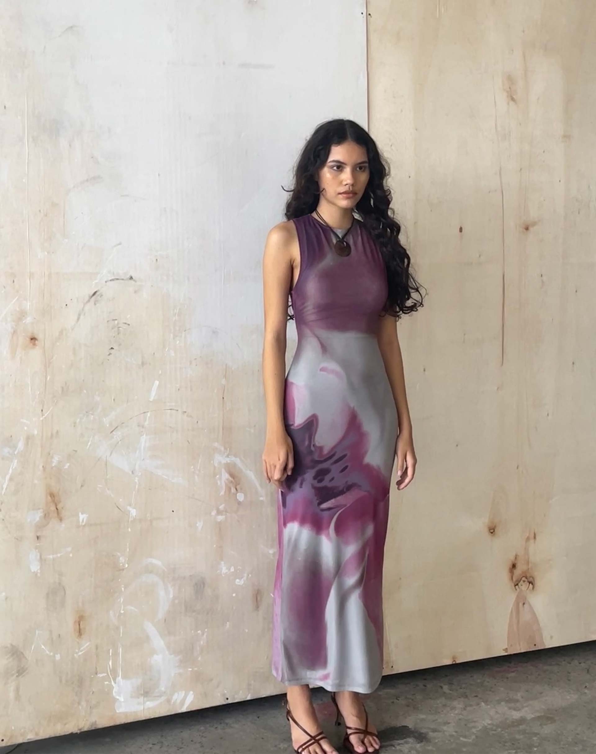 Afbeelding van Fayola Maxi Dress met print in roze Anatomy of Nature