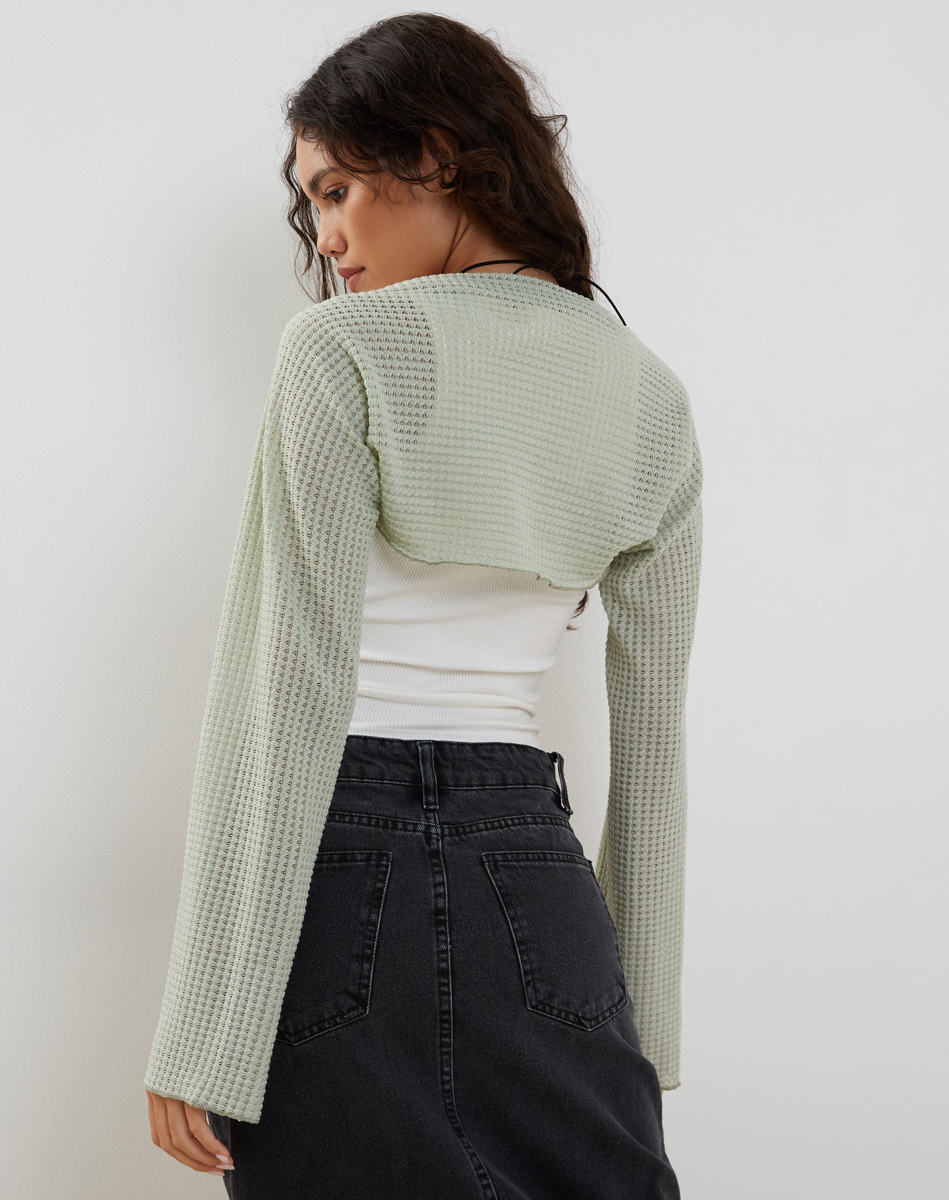 Afbeelding van Nobila Shrug Top in Sage Textured Crochet