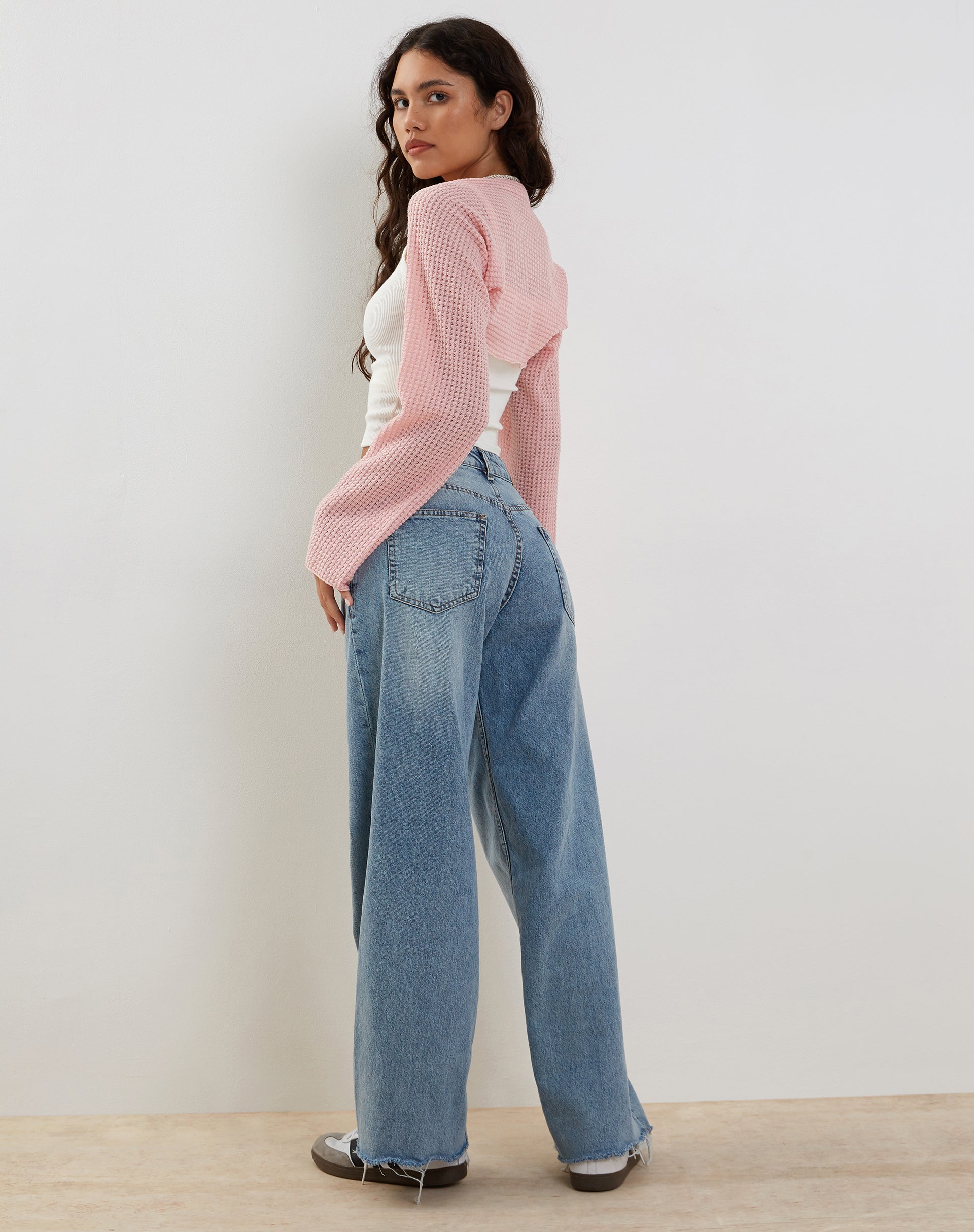 Afbeelding van Nobila Shrug Top in Baby Roze