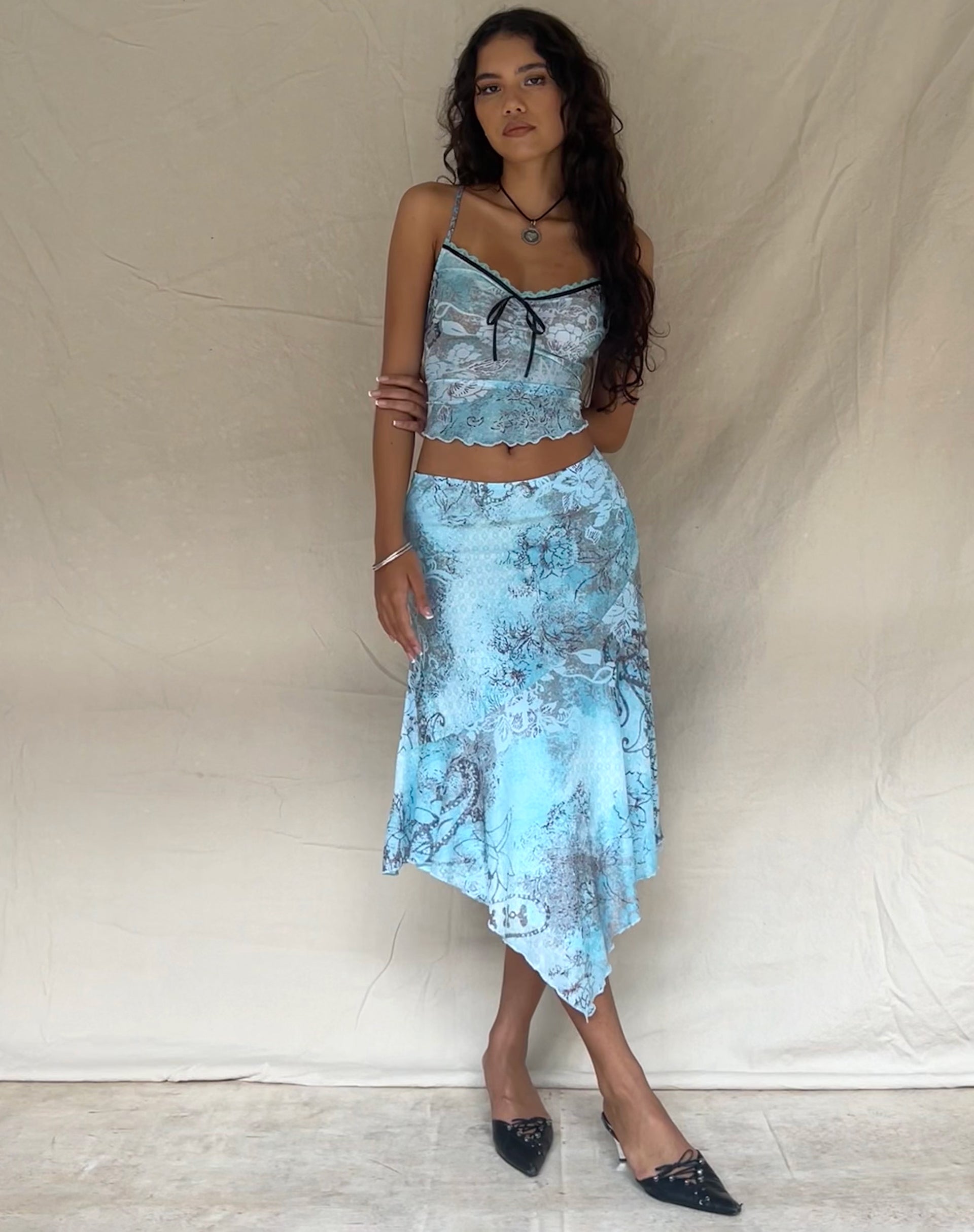 Afbeelding van Cinta Low Rise Midi Rok in Paisley Abstract Rustiek