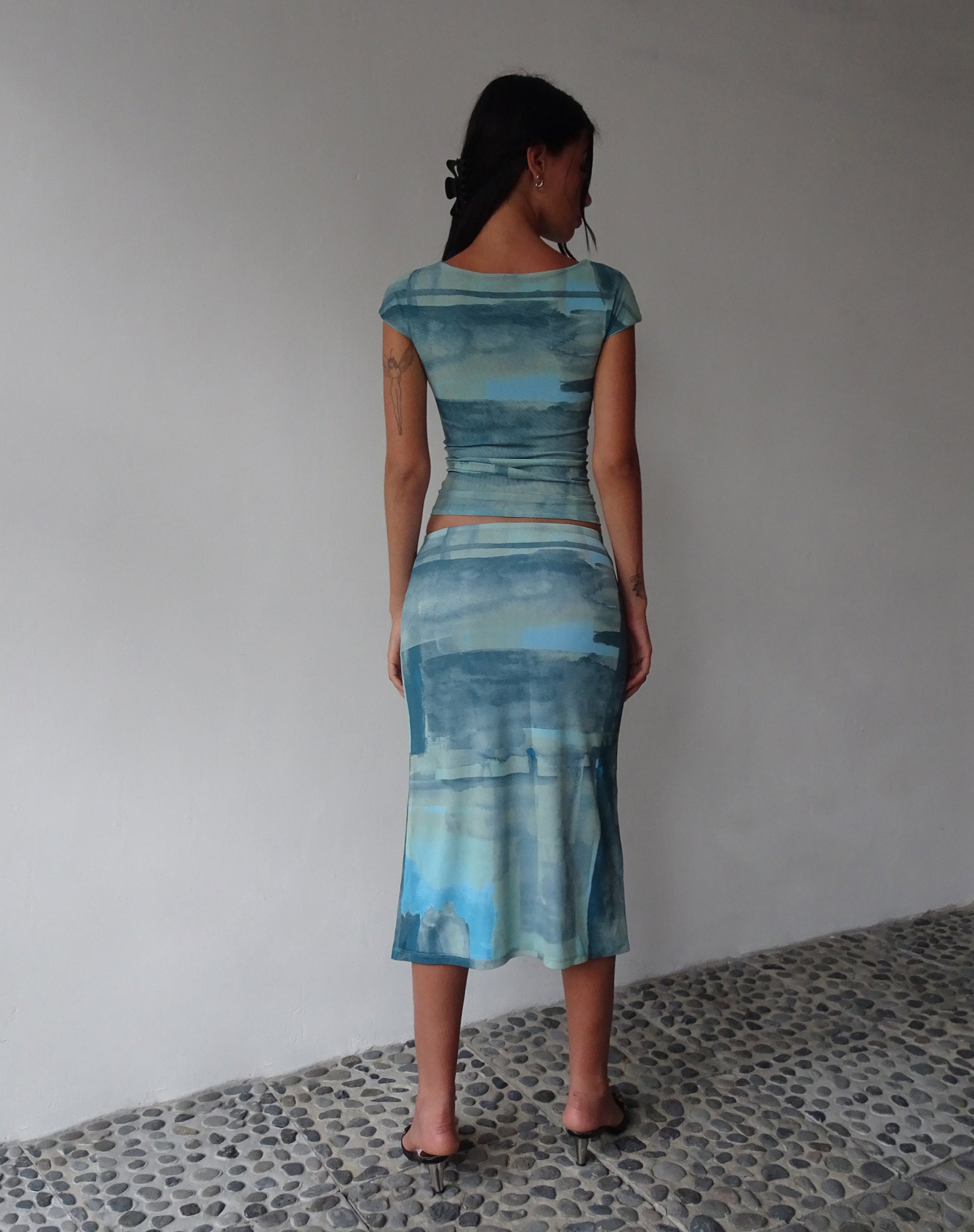 Afbeelding van MOTEL X JACQUIE Nova Top in Mesh Groen en Blauw Abstract Verfpenseel