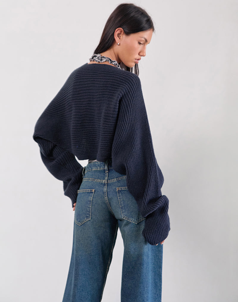Afbeelding van Nuria Shrug in Navy