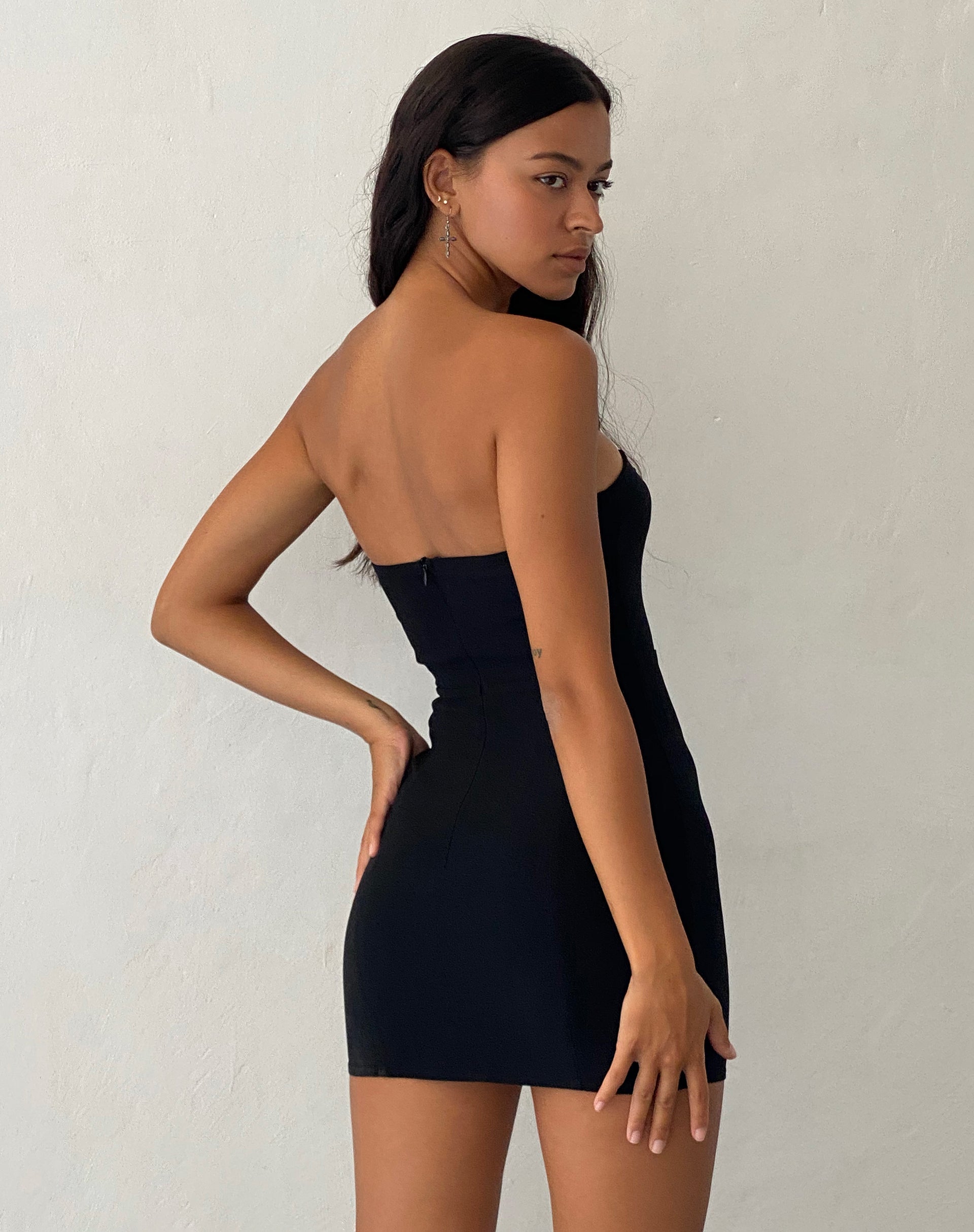 Afbeelding van Novara Mini Dress in Zwart