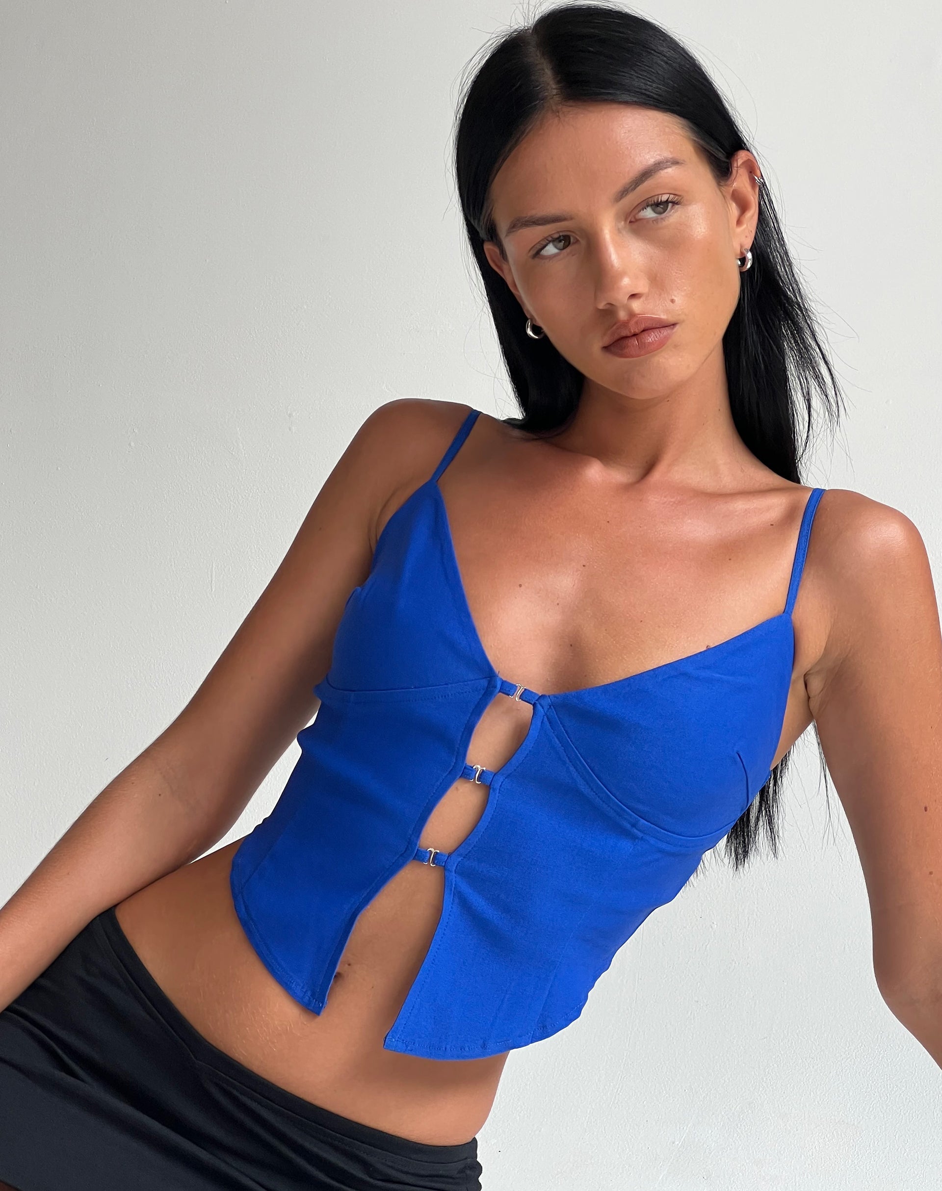 Afbeelding van Oleta Cami Top in Kobalt
