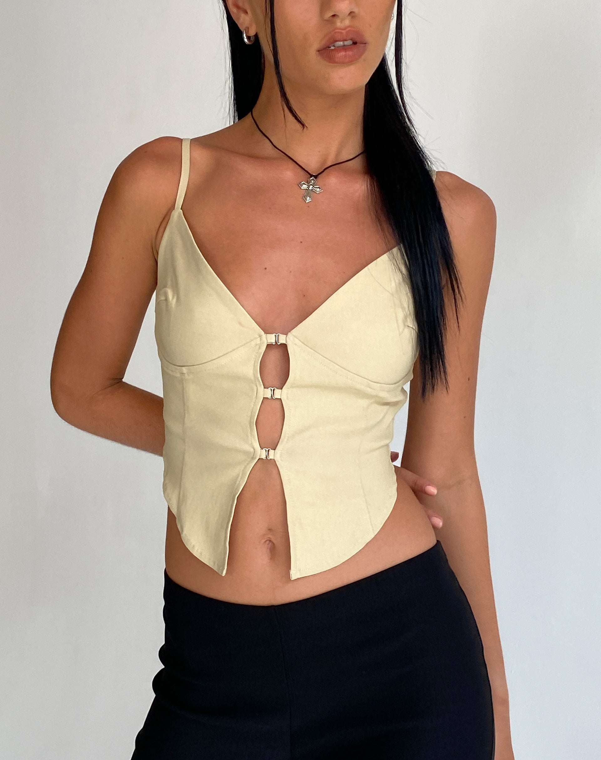 Afbeelding van Oleta Cami Top in Crème