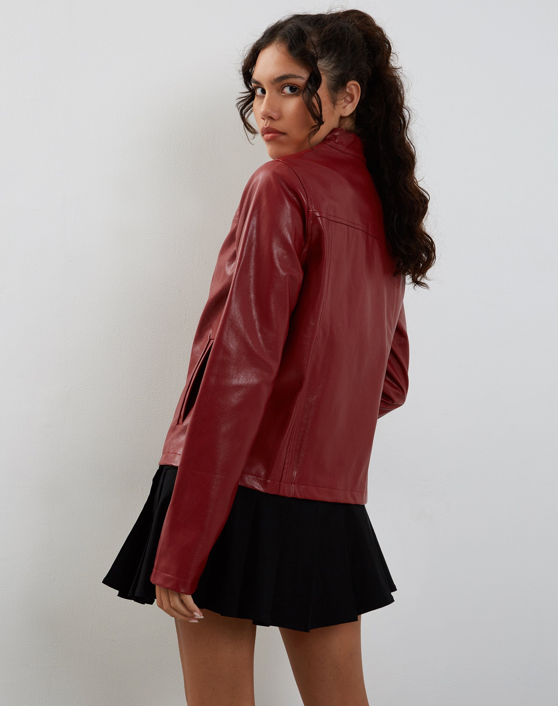 Afbeelding van Olivia Jacket in PU Bloedrood