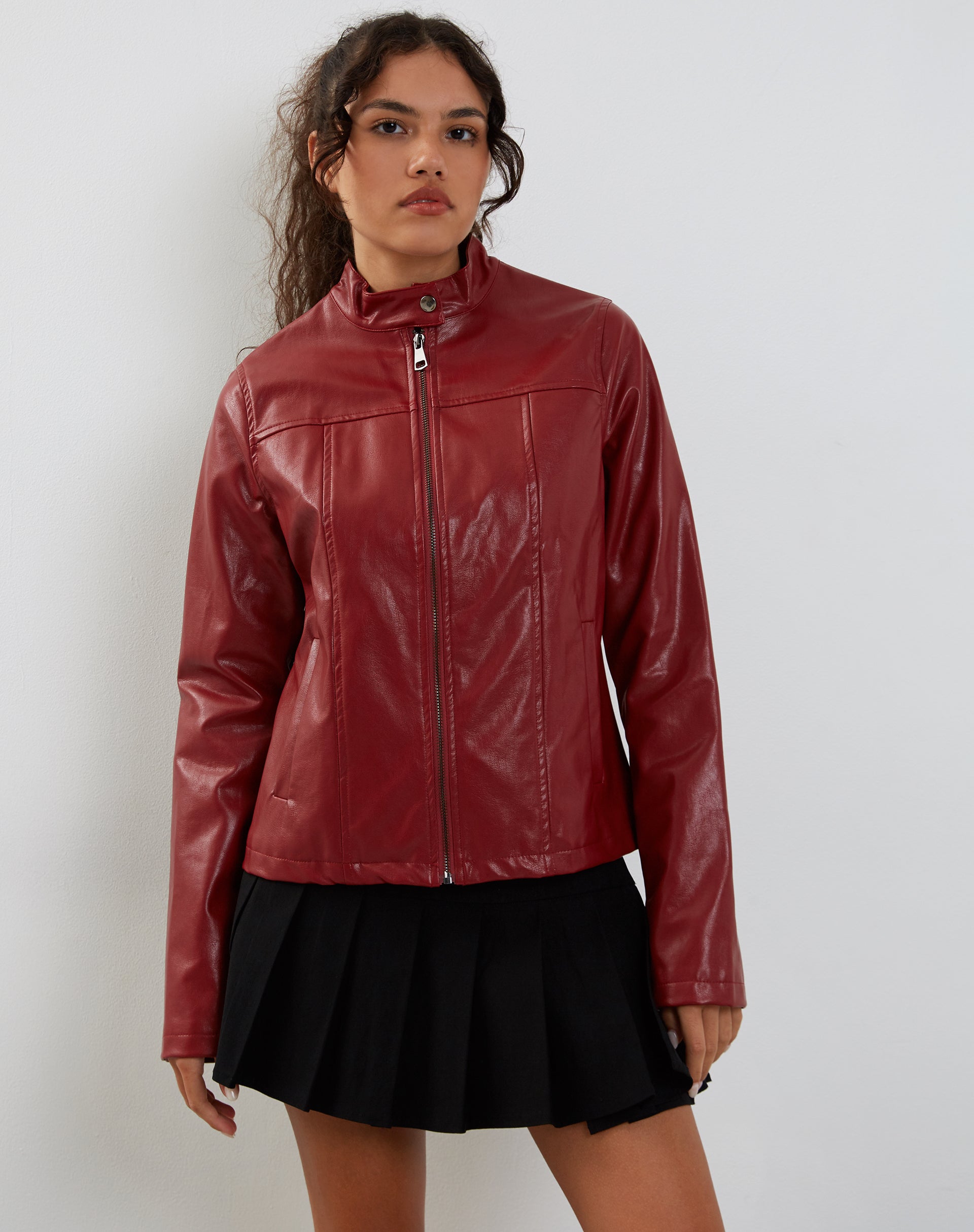 Afbeelding van Olivia Jacket in PU Bloedrood
