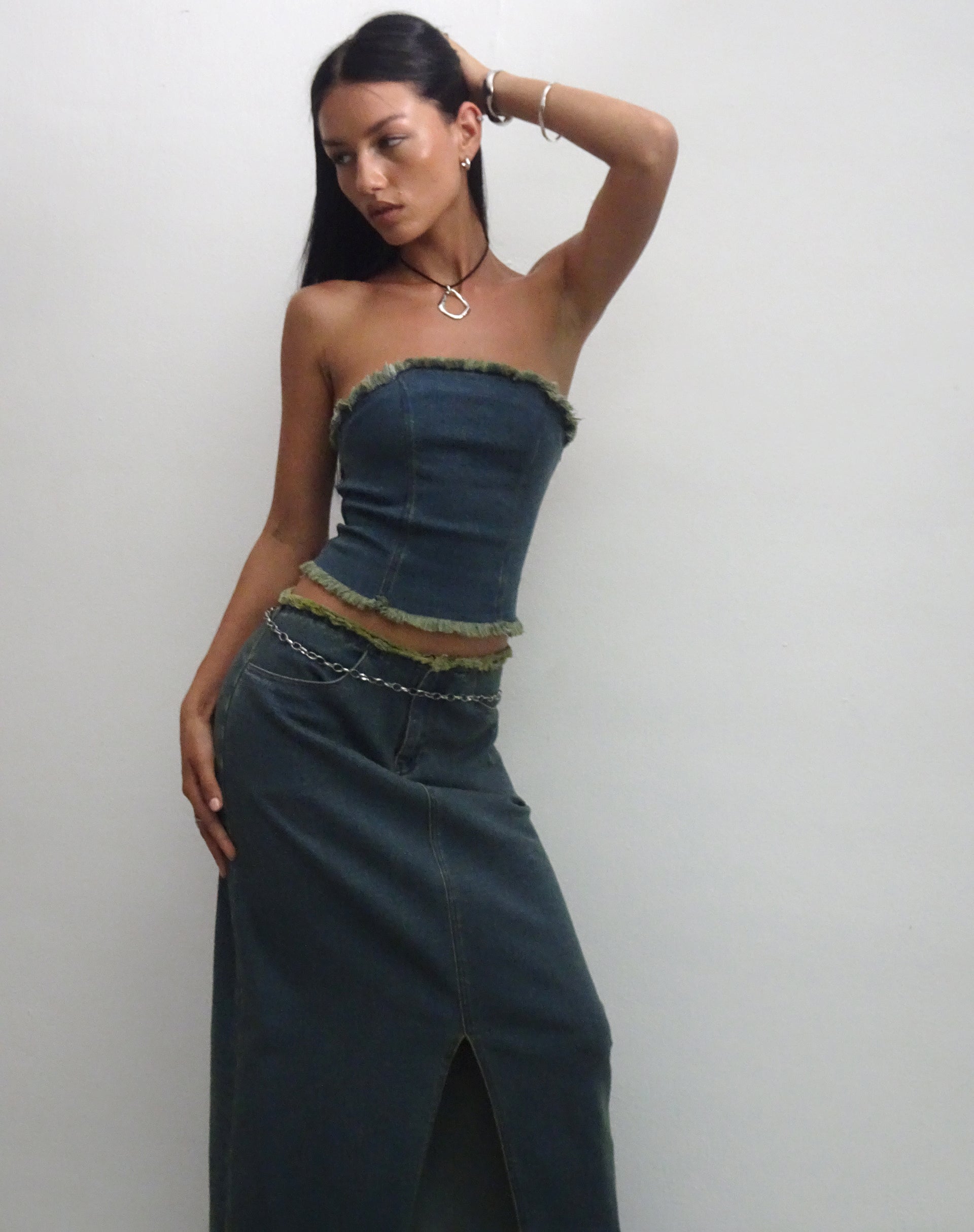 Afbeelding van Omas Denim Bandeau Top in Bruin Blauw Acid Wash