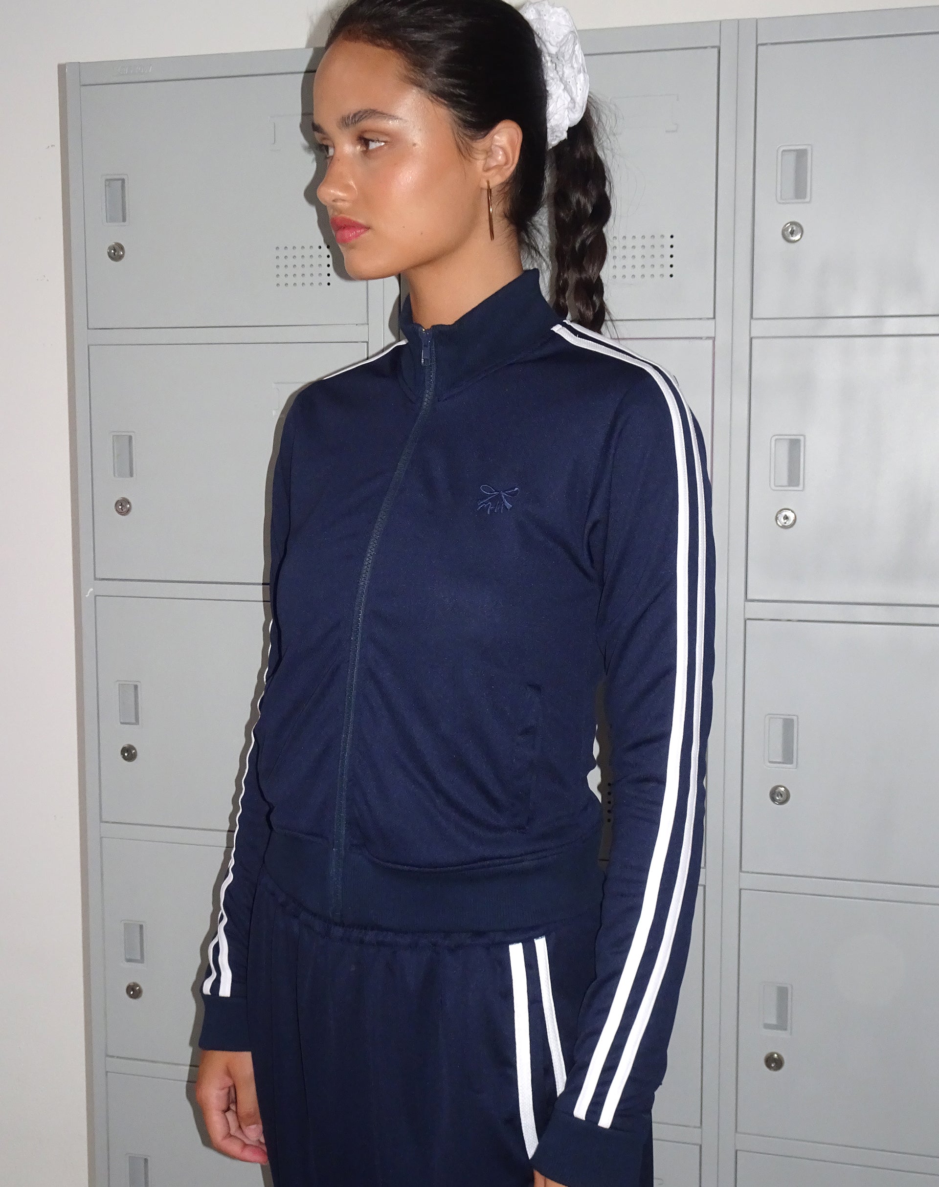 Afbeelding van Orion Zip Up Trui in Navy met Witte Strepen en M-Borduursel