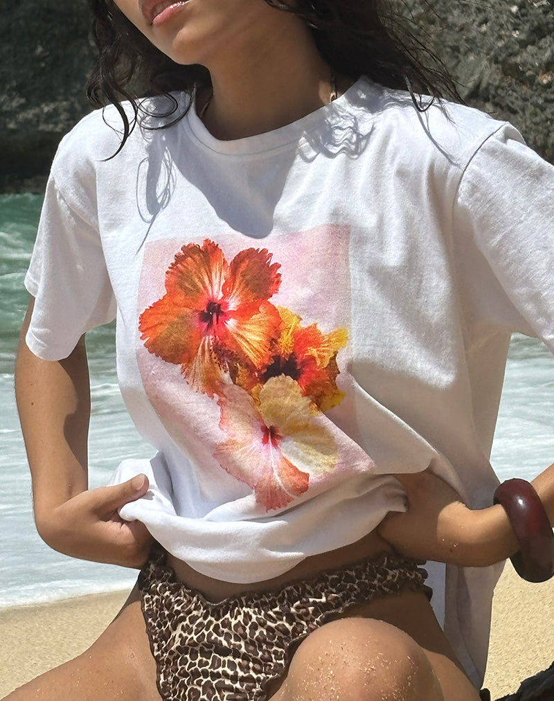 Afbeelding van Oversized Basic T-shirt in Wit Hibiscus