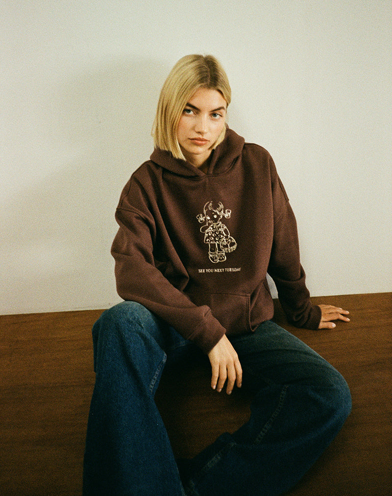 Afbeelding van Oversize Hoodie in Diep Mahonie met See You Next Tuesday Print