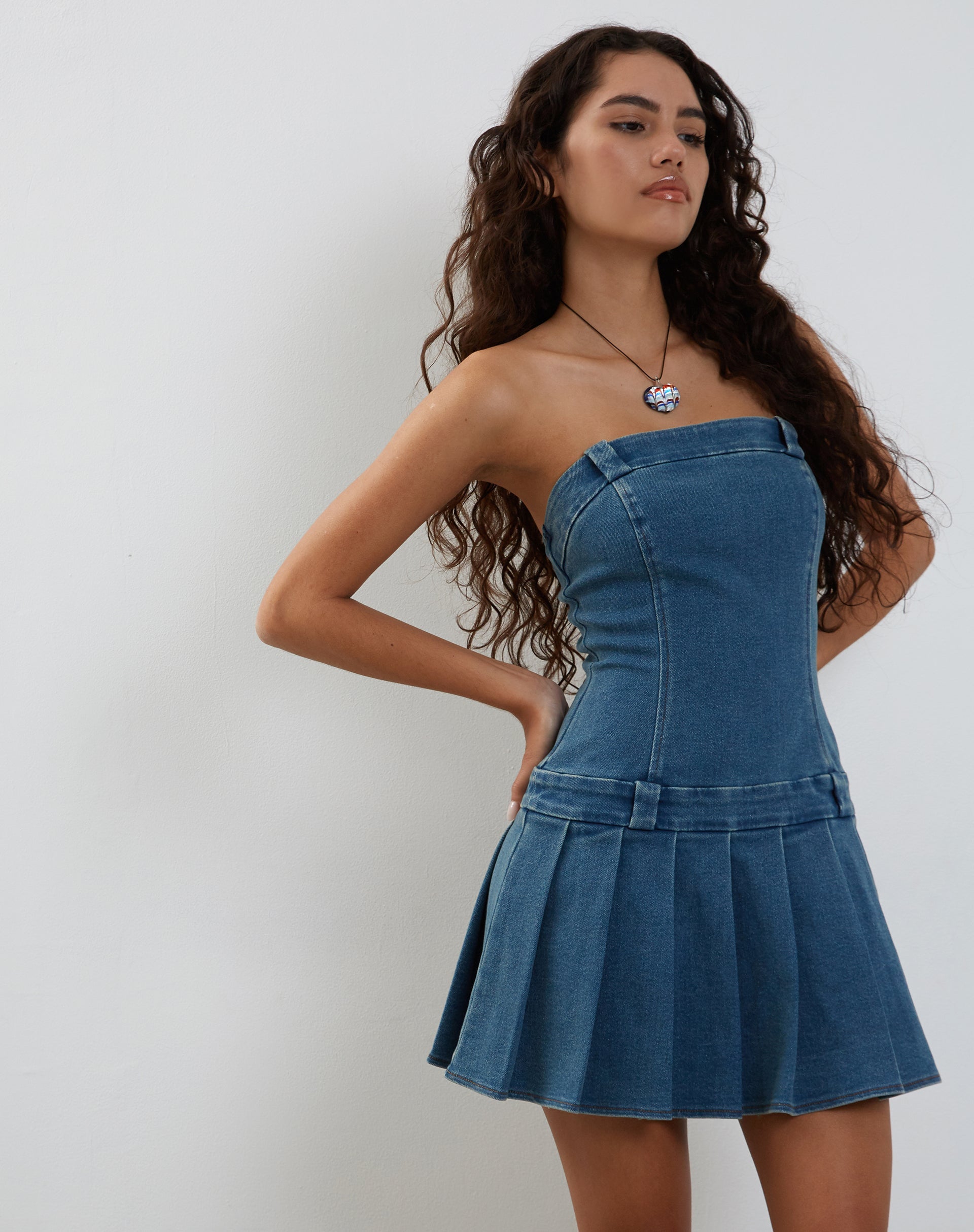 Afbeelding van Pajaya Denim Bandeau Mini Jurk in Blue Wash