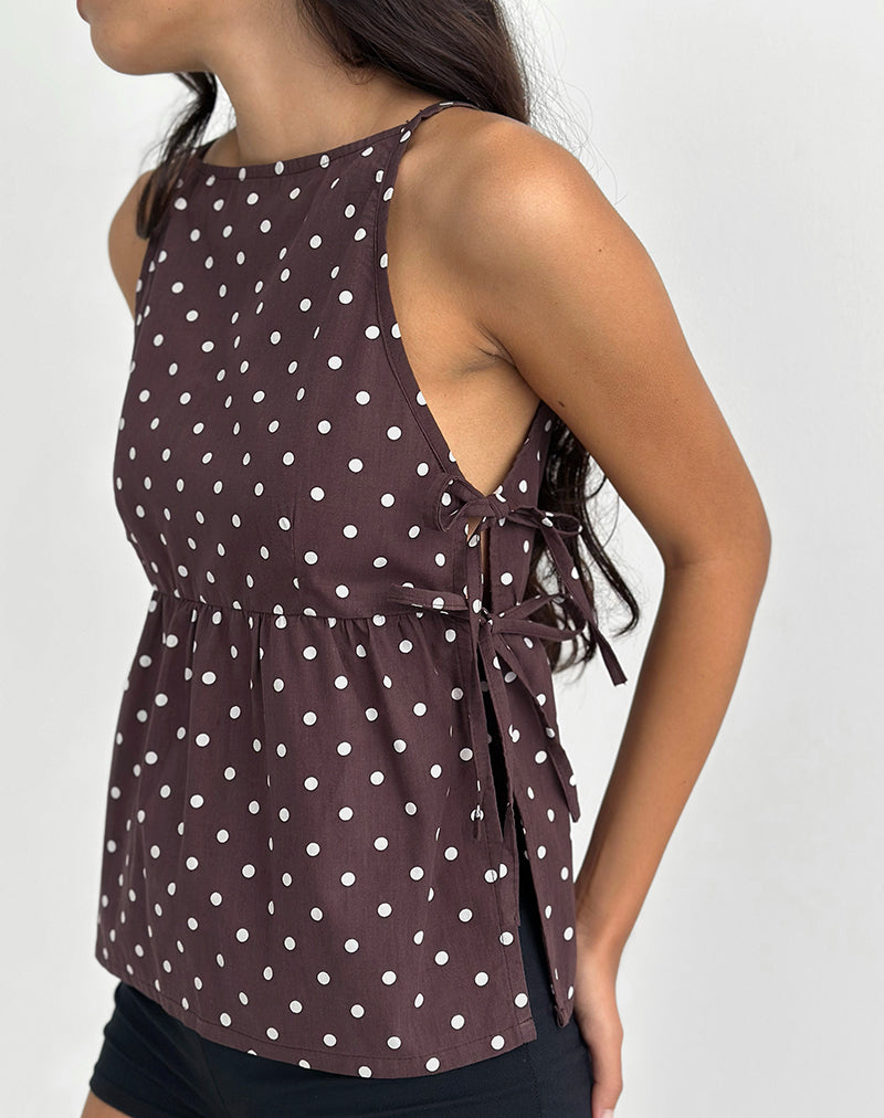 Afbeelding van Palsi Zijde Band Top in Bruin met Medium Polka Wit