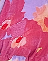 Roze vakantiebloem met lila bies