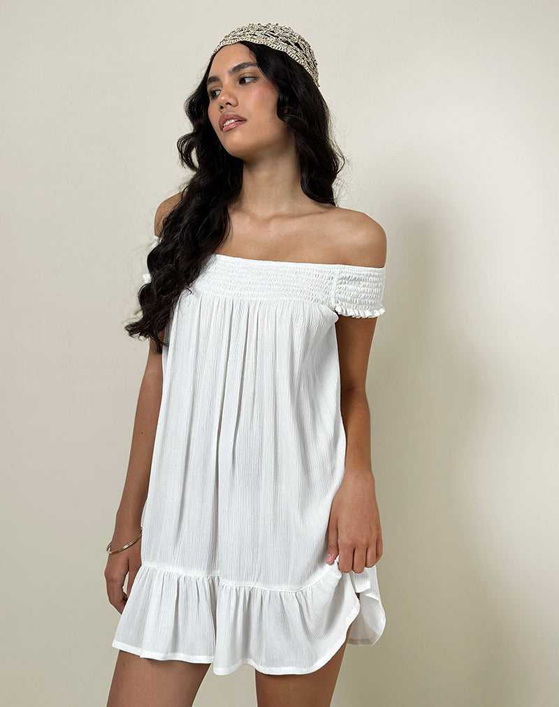 Afbeelding van Panasi Bardot Babydoll Mini Jurk in Off White