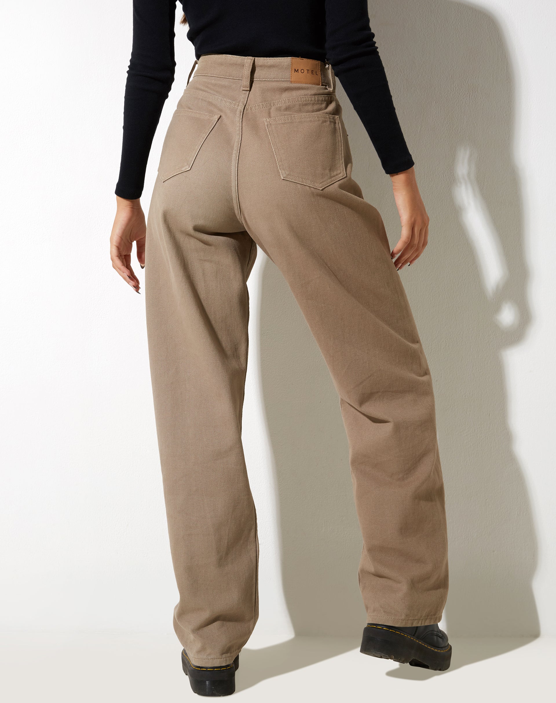 Afbeelding van Parallel Jeans in Burnt Olive