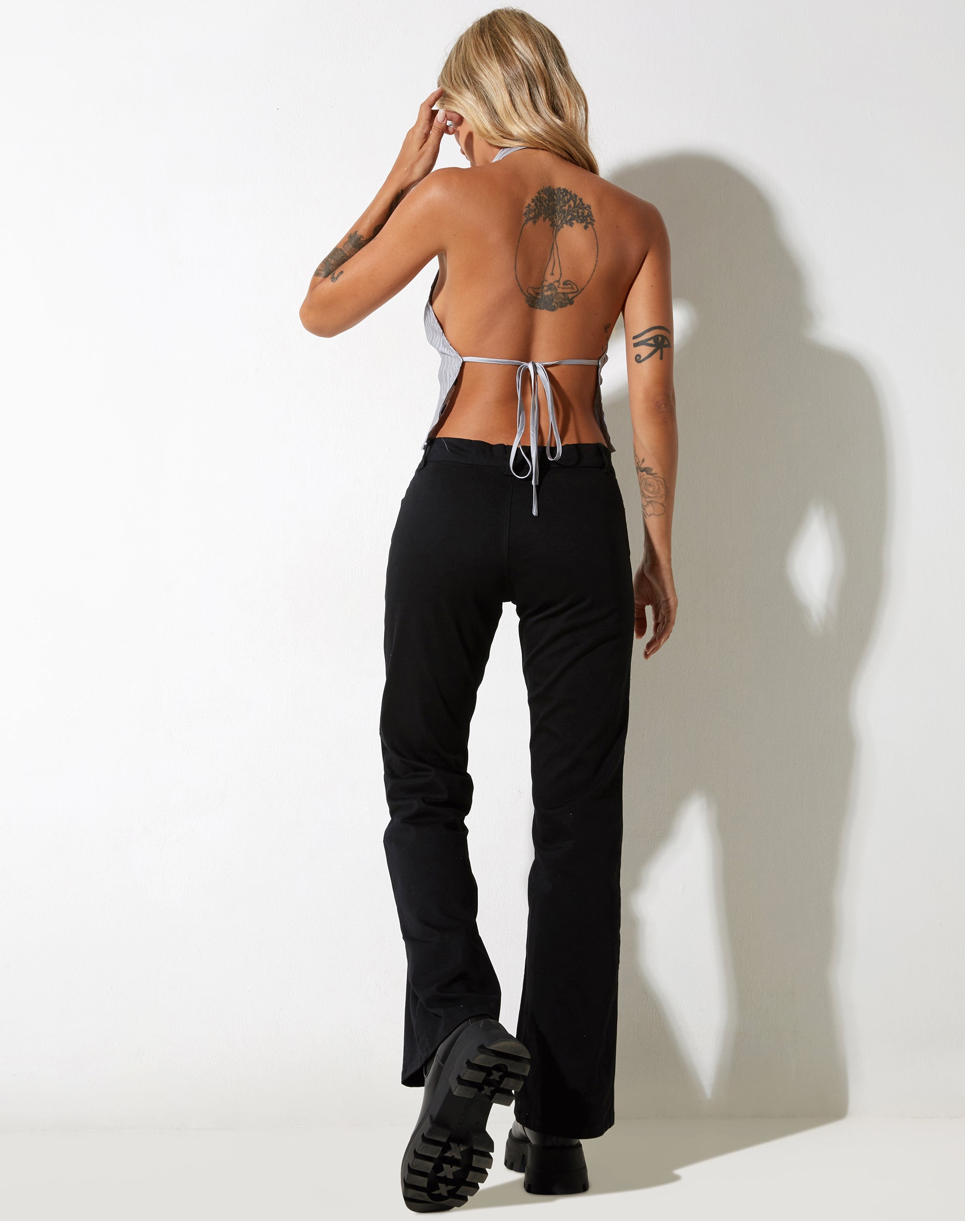 Afbeelding van Petar Crop Top in Crinkle Zilver