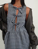 Afbeelding van Prelith Midi Dress in Zwartgrijs Ton-sur-ton Gingham