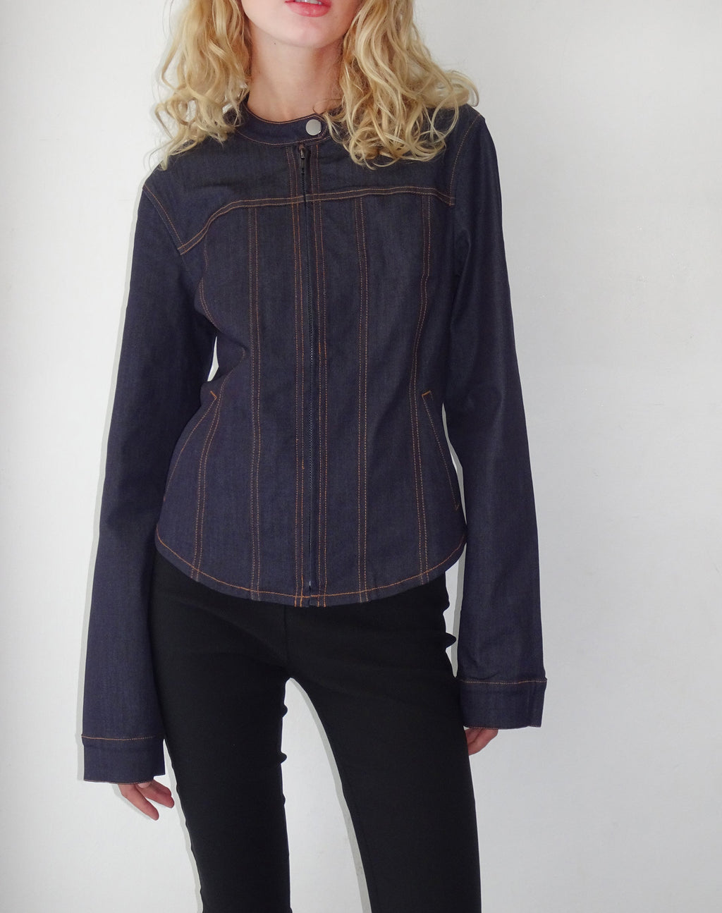 Puria Getailleerde jas in denimlook