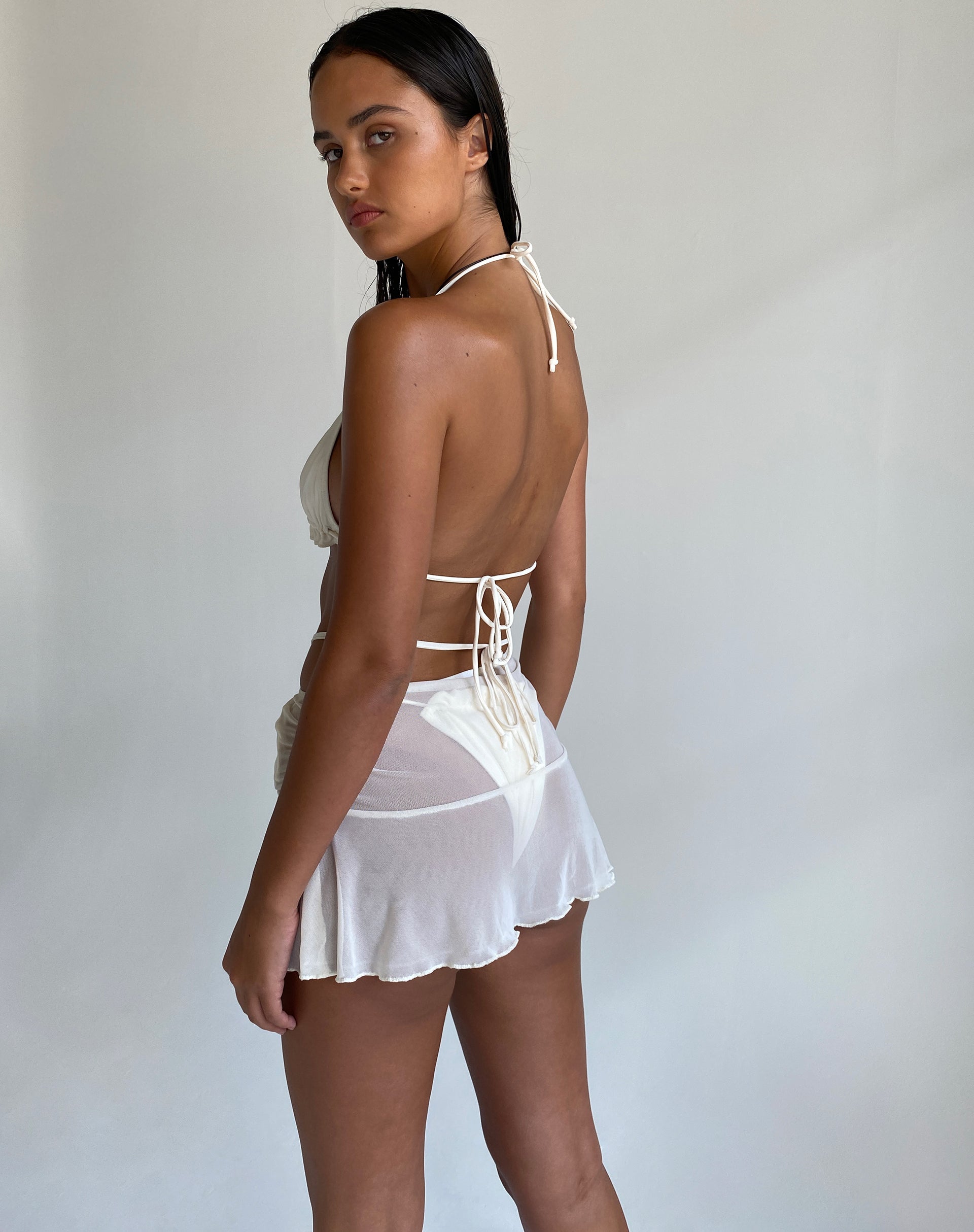 Afbeelding van Rudra Frill Mini Zwemrokje in Mesh Crème