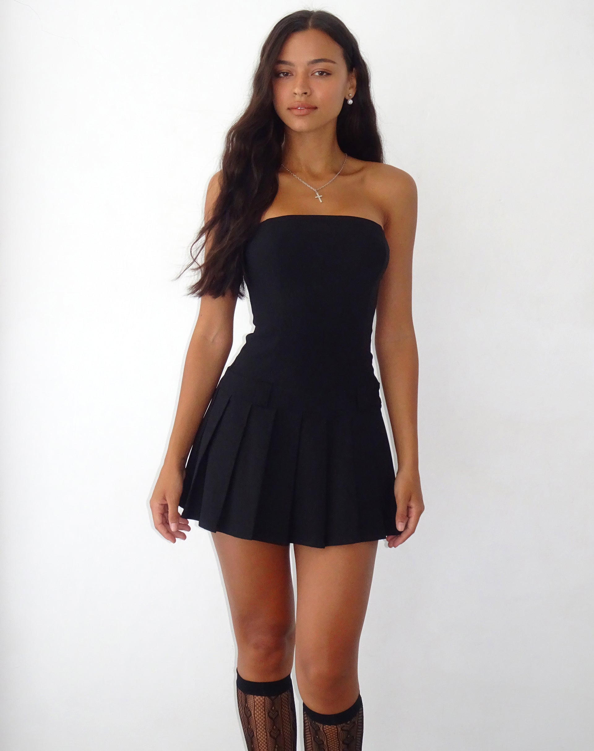 Afbeelding van Payoda Bandeau Mini Jurk in Zwart