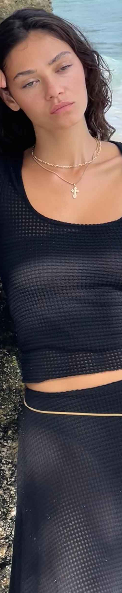 Afbeelding van Gianina Crop Top in Zwart Textuur Gehaakt