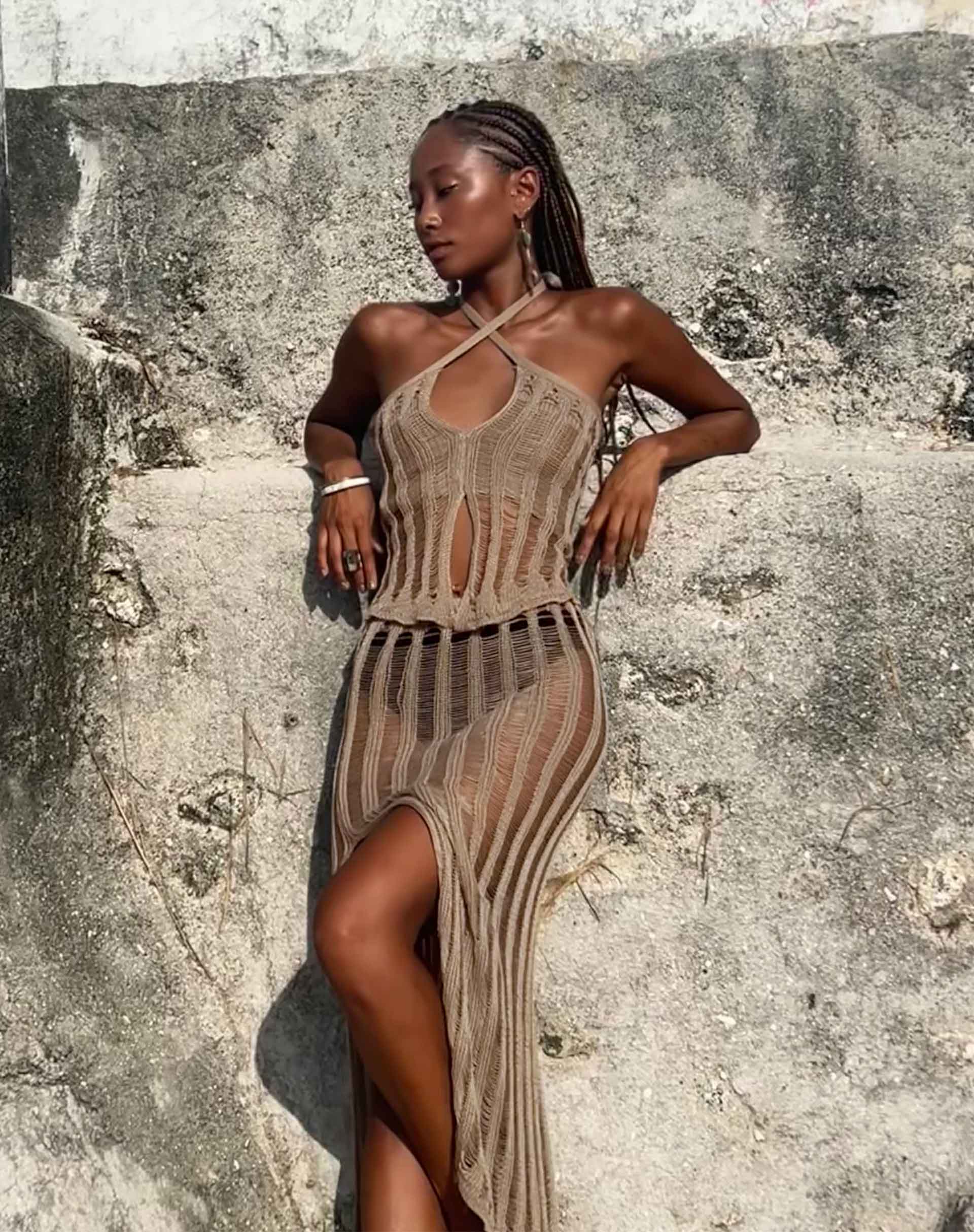 Afbeelding van Willa Gebreide Midi Rok in Woest Taupe