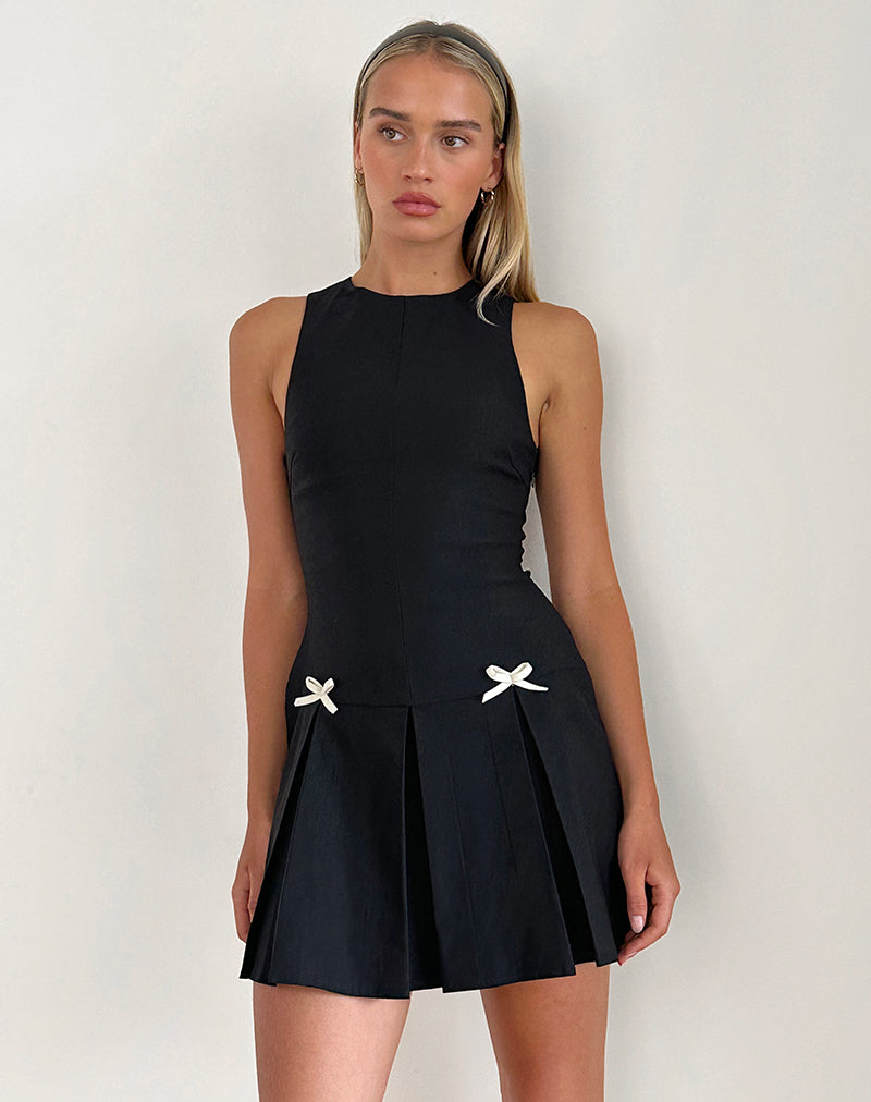 Afbeelding van Radeta Mini Dress in Zwart met Ivory Strikken
