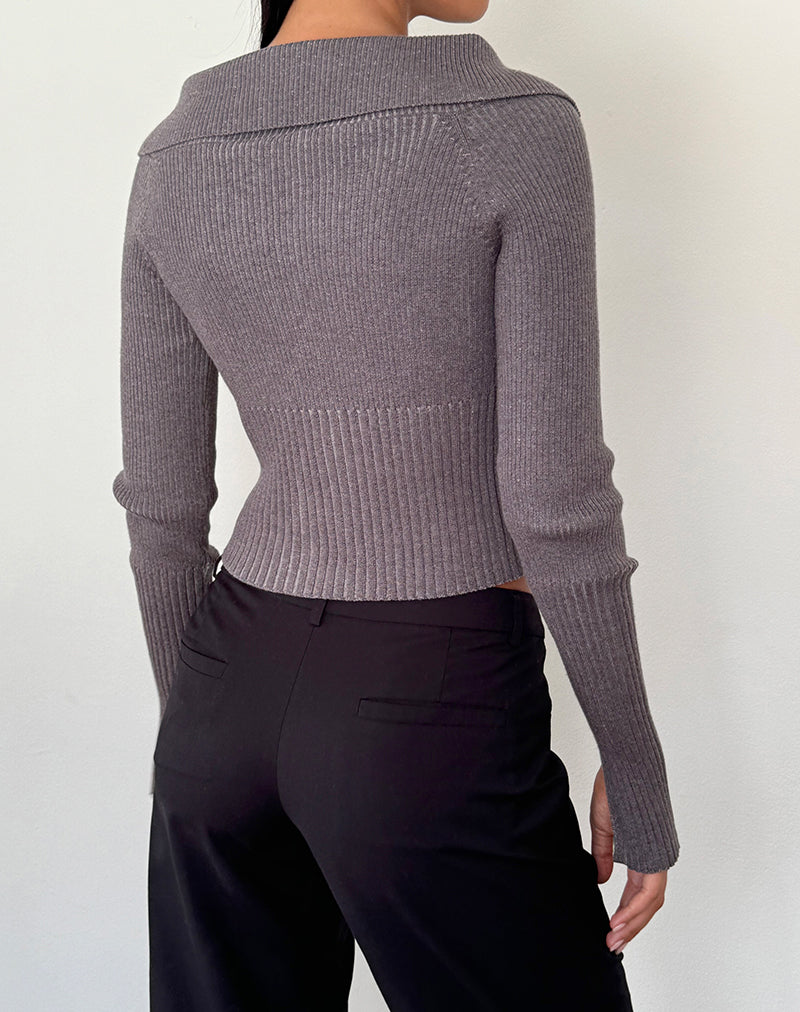 Afbeelding van Radia Lange Mouw Off-Shoulder Zip Through Trui in Donker Houtskool