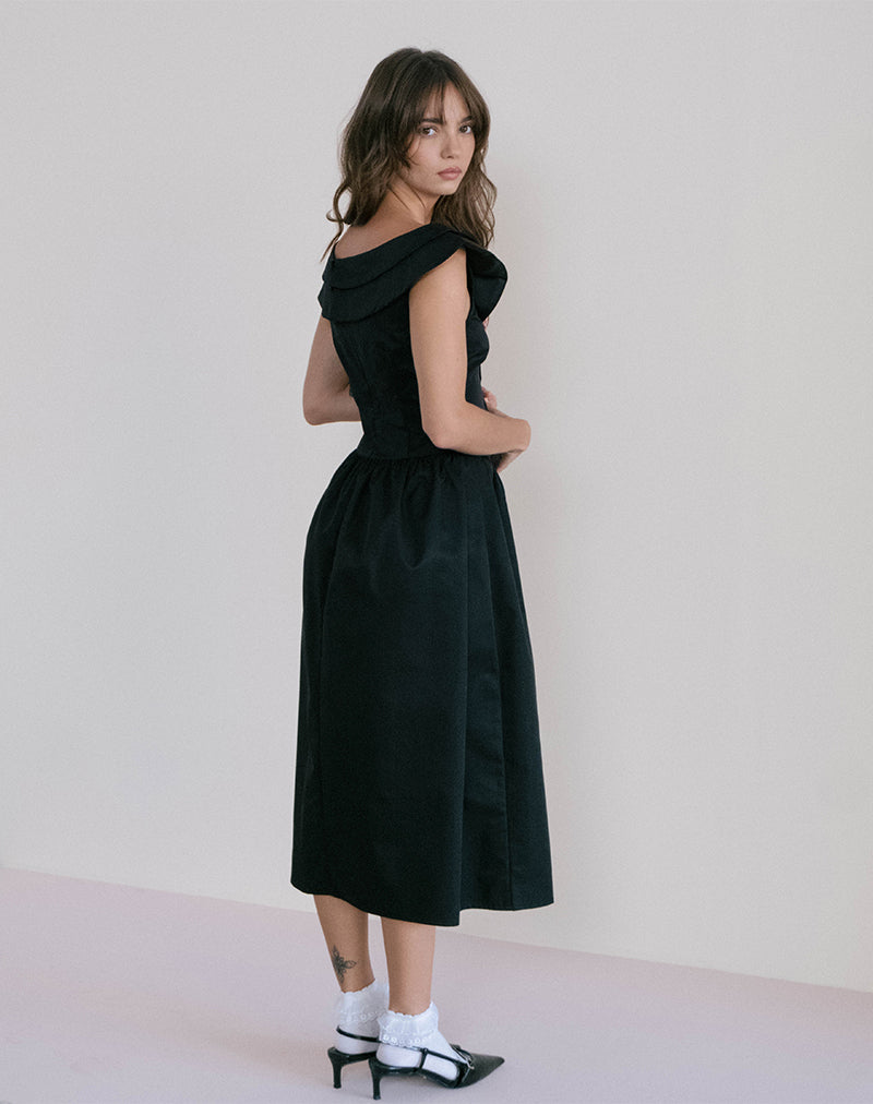 Afbeelding van Radovan Midi Dress in Zwart