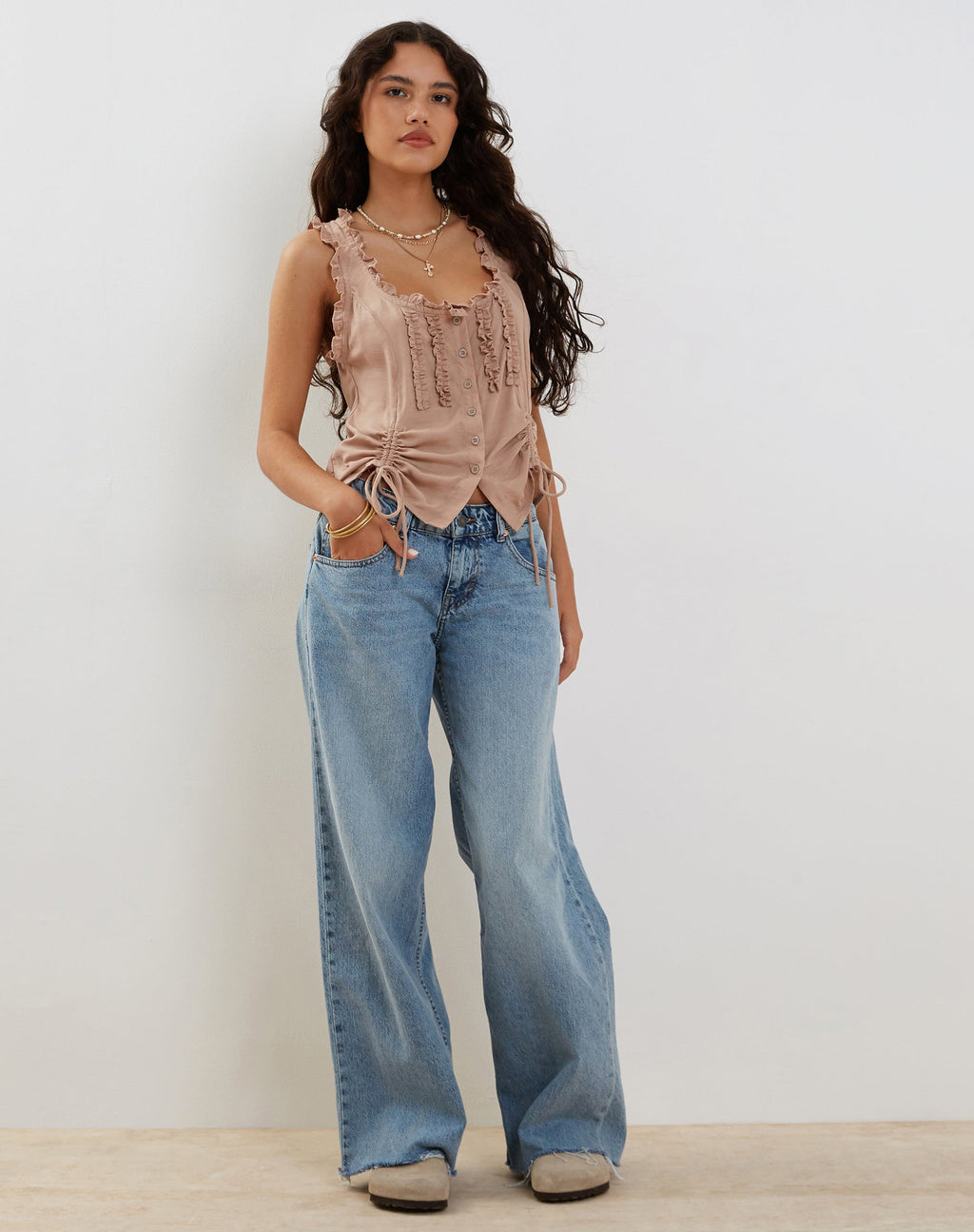 Rayna Ruffle Milkmaid Top in Champignon
