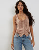 Afbeelding van Rayna Ruffle Milkmaid Top in Mushroom