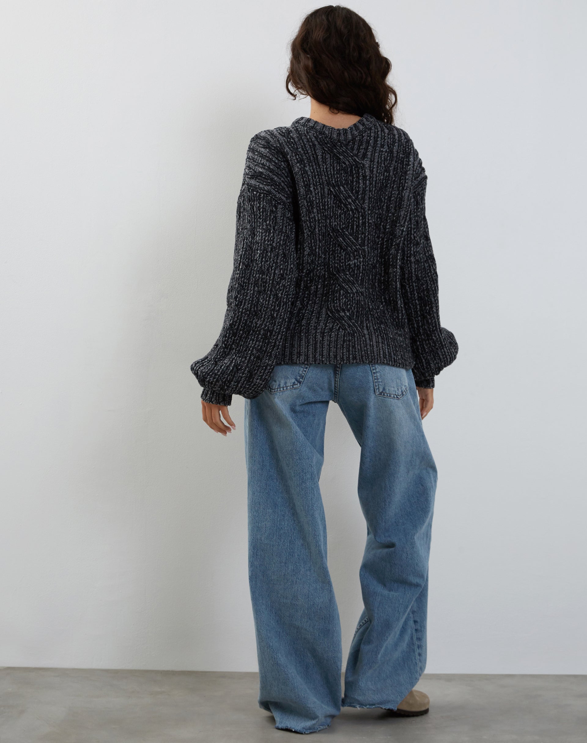 Afbeelding van Amieta gebreide trui in Shadow Grey