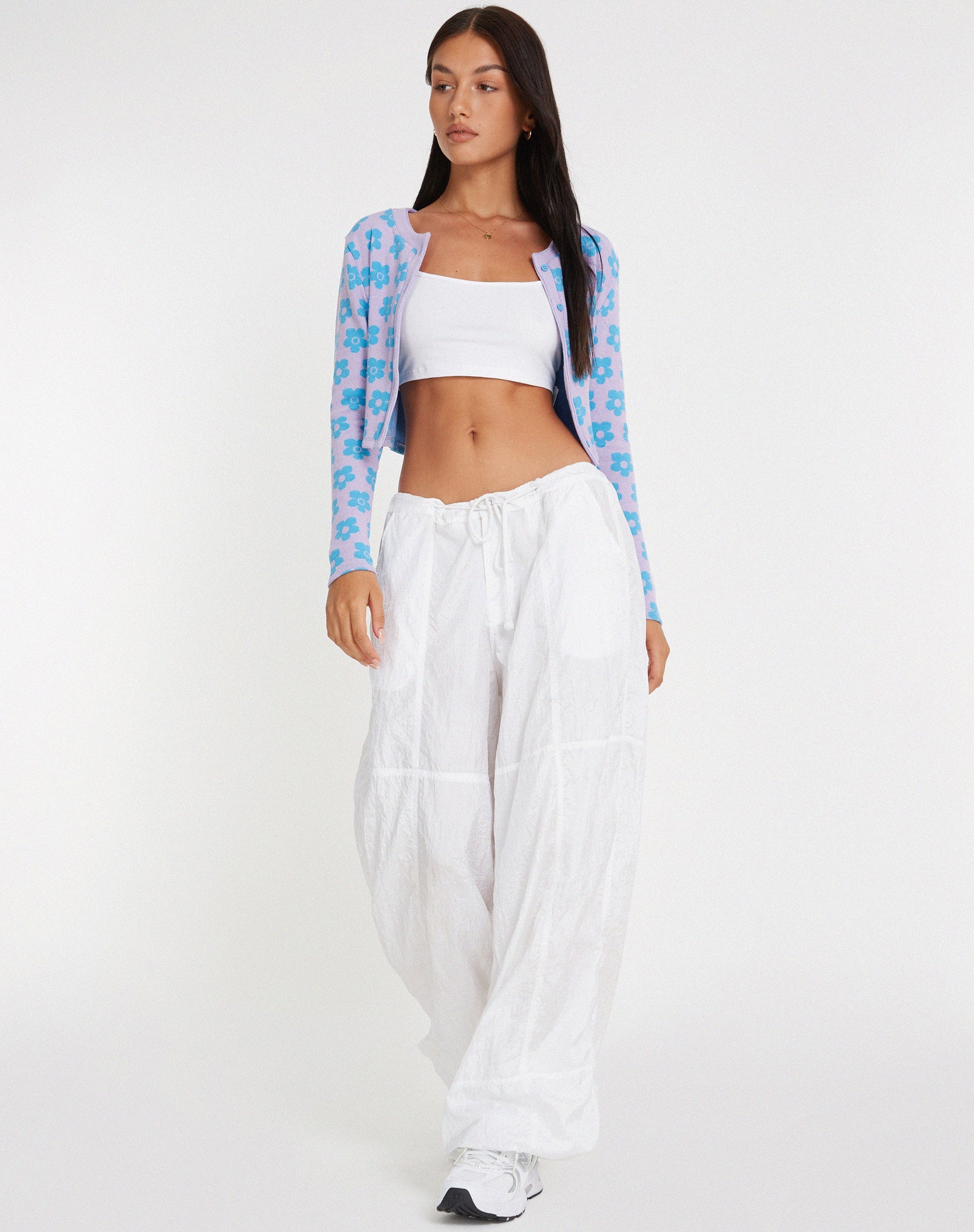 Afbeelding van Attina Cardi in Cute Floral Daisy Lila en Blauw